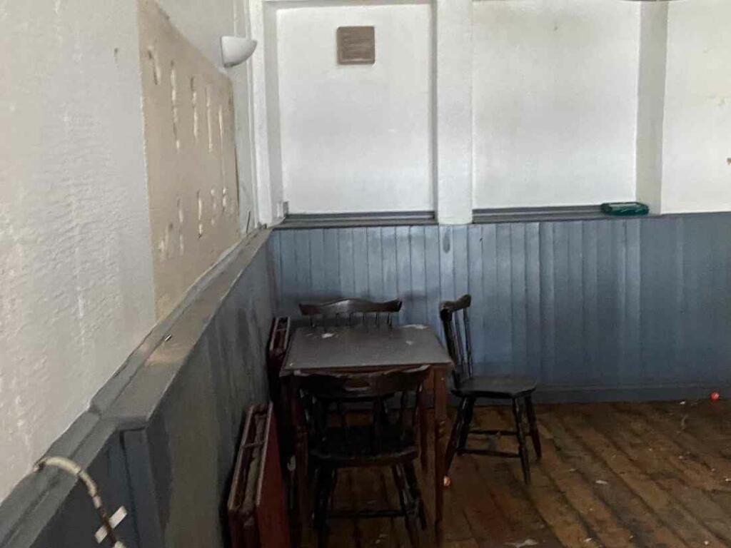 Additional image 5 of W-421104 - White Swan, 70 North Street, Downend BS16 5SG