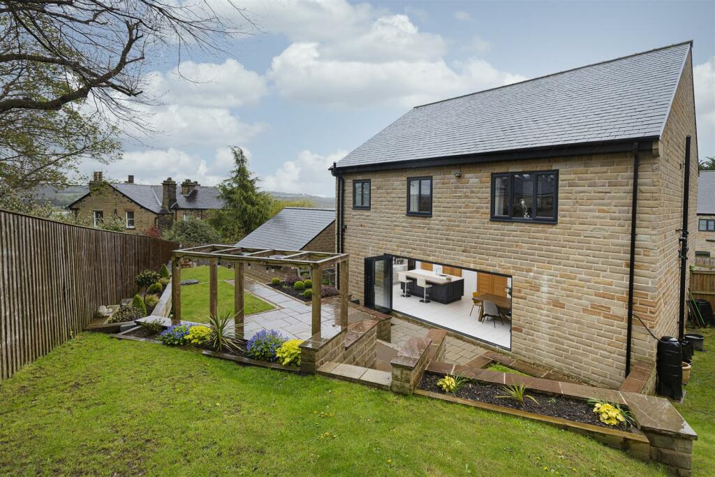 Additional image 4 of Snelsins Road, Cleckheaton