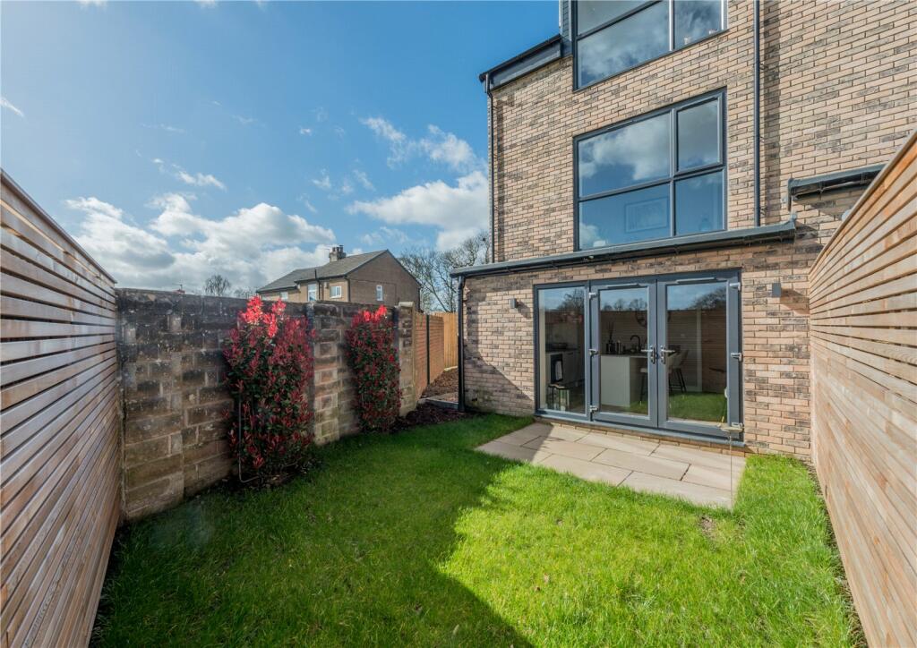 Additional image 25 of Spen Lane, Gomersal, Cleckheaton, BD19