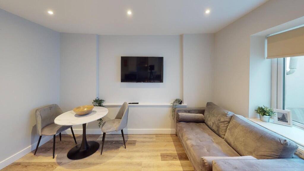 Additional image 9 of Pitville Place, Bristol, BS6