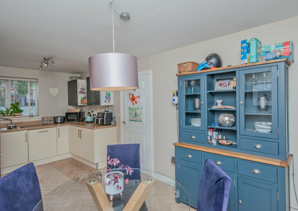 Additional image 7 of Burnleys Mill Road, Gomersal, Cleckheaton, West Yorkshire, BD19