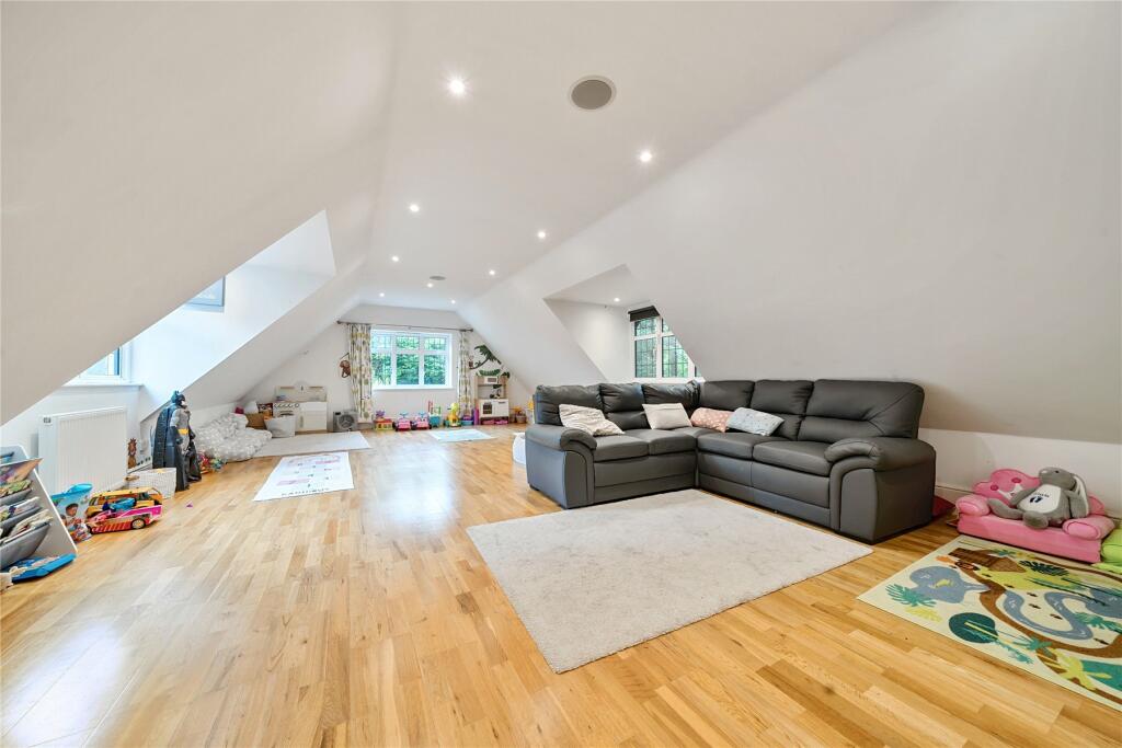 Additional image 26 of Chelsfield Hill, Chelsfield Park