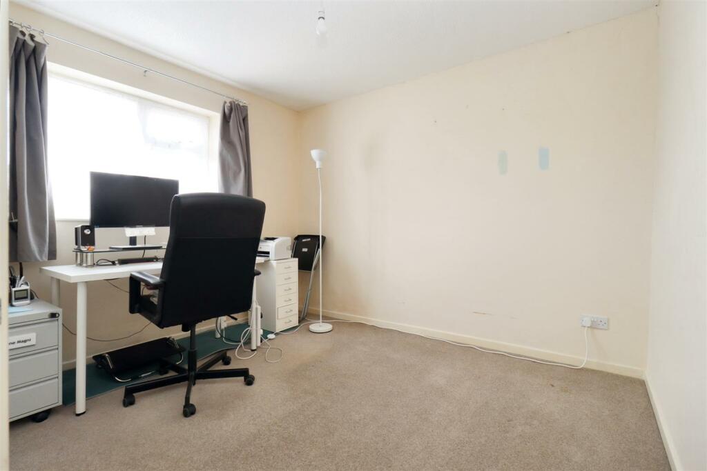 Additional image 8 of Situated close to town centre in Clevedon