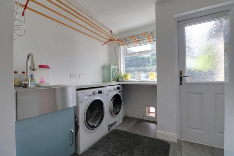 Additional image 13 of Latham Lane, Gomersal, Cleckheaton, West Yorkshire, BD19