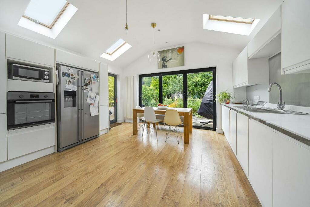 Chestnut Avenue, West Wickham