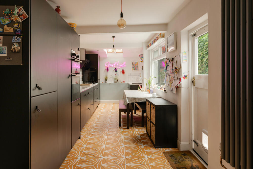 Additional image 4 of Lower Cheltenham Place, Montpelier, Bristol
