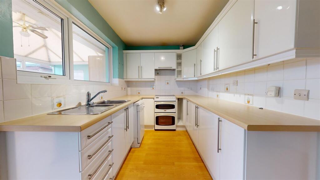 Additional image 6 of Wallenge Close, Paulton, Bristol