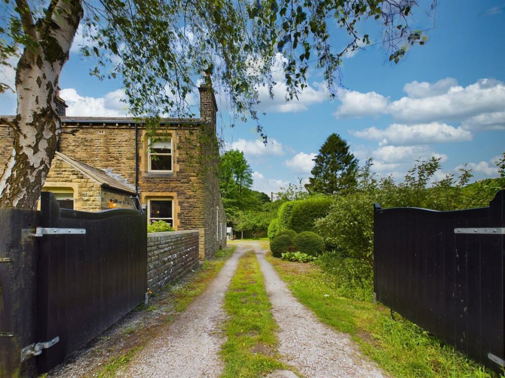 Additional image 6 of Vale Farm, Vale Fold, Mytholmes Lane, Haworth, West Yorkshire, BD22 0EE