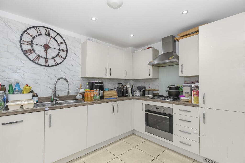 Additional image 5 of Henry Shute Road, Bristol