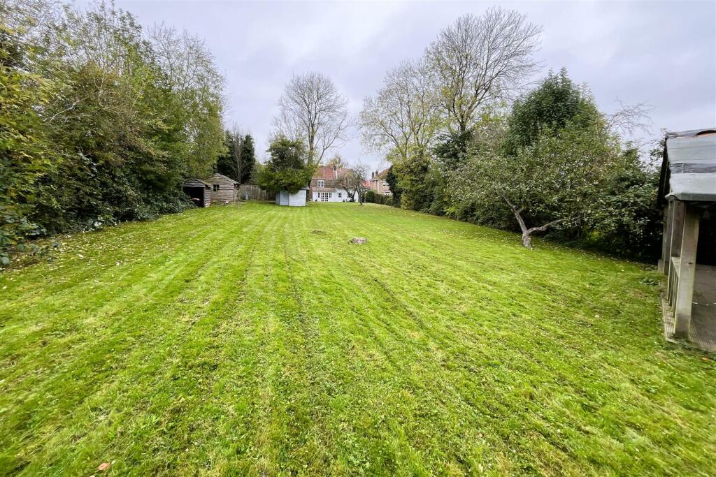Additional image 8 of HOUSE + PLOT | PP 3 HOUSES | KINGSWOOD