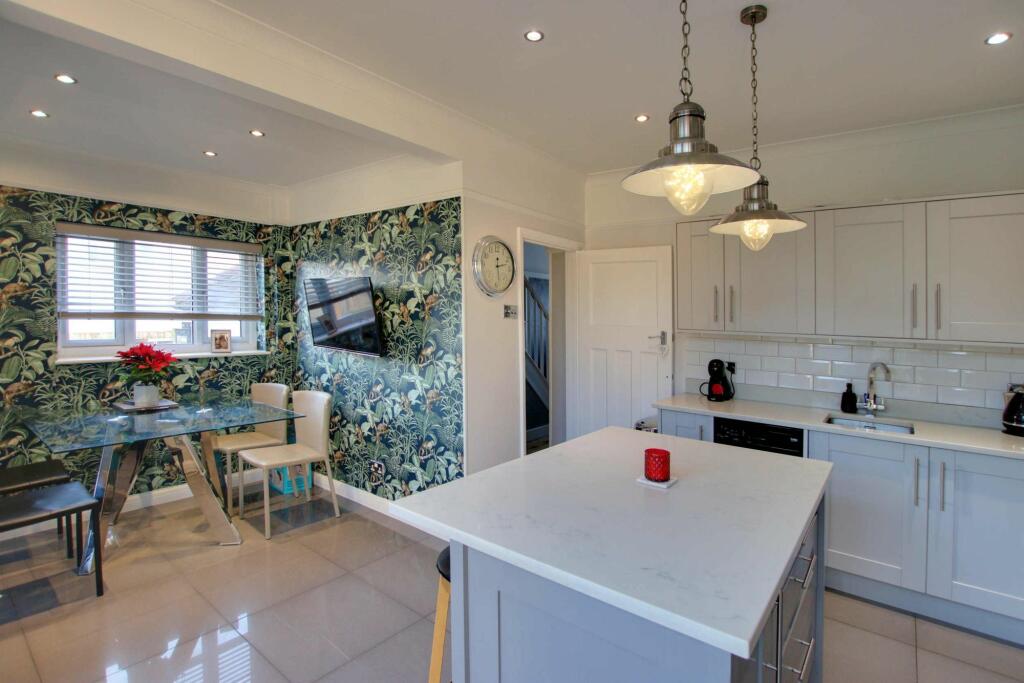 Additional image 4 of Langley Way, West Wickham, BR4