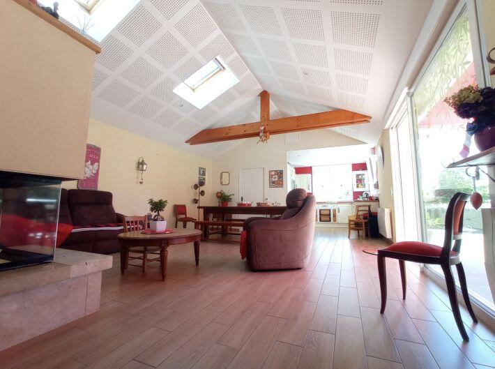 Additional image 3 of Ver-les-Chartres, Eure-et-Loire, 28630, France