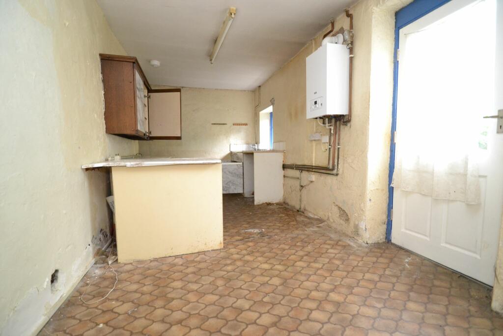 Additional image 5 of North Street, Thackley,