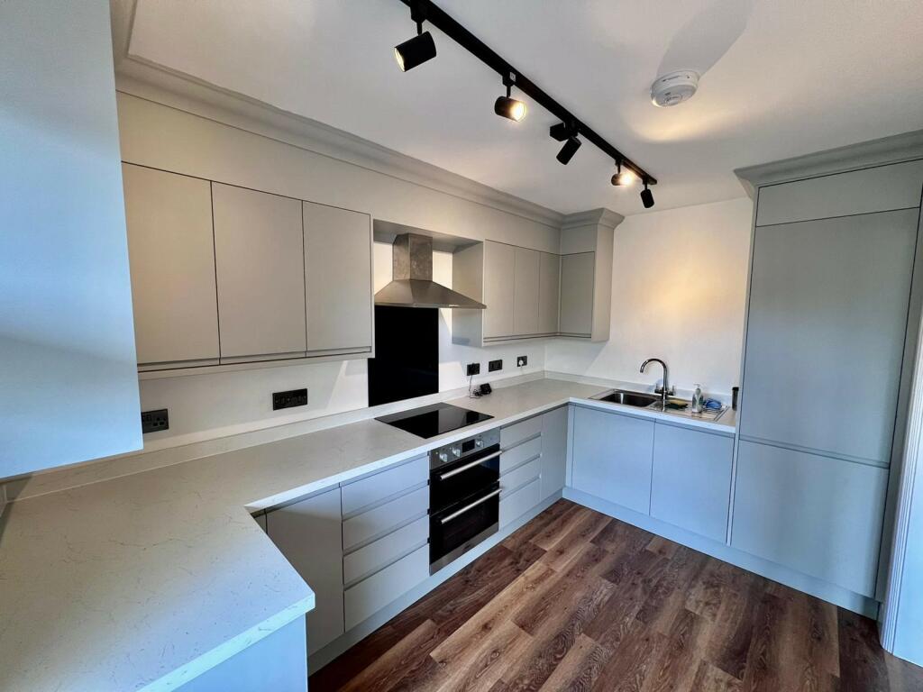 Additional image 9 of Manor Court, Frenchay, Bristol