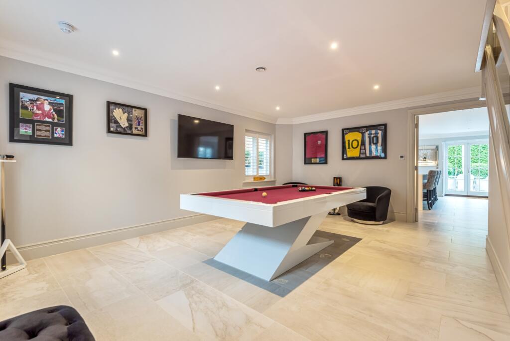 Additional image 18 of Willoughby Lane, Bromley, Kent