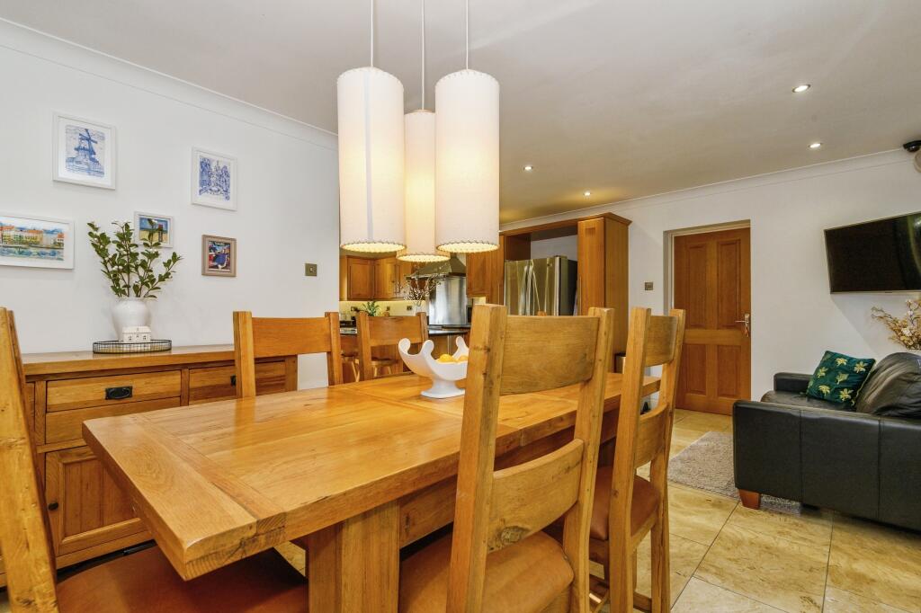 Additional image 4 of Scholes Lane, Cleckheaton, BD19