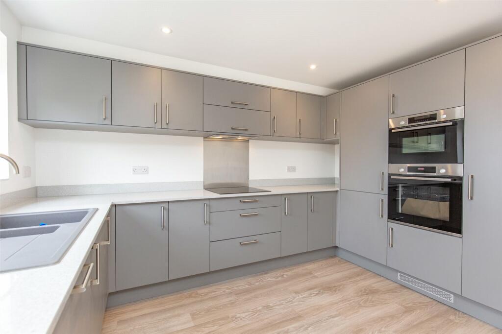 Additional image 17 of Heath Road, Nailsea, Bristol, Somerset, BS48