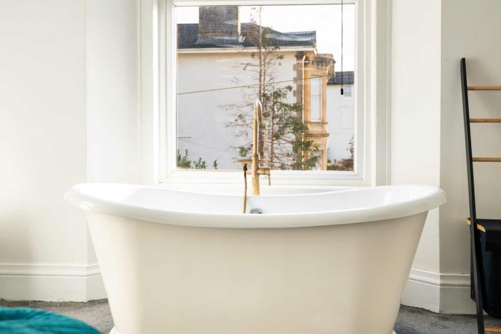 Additional image 18 of South Road - Refurbished & Character Filled Flat - No Chain