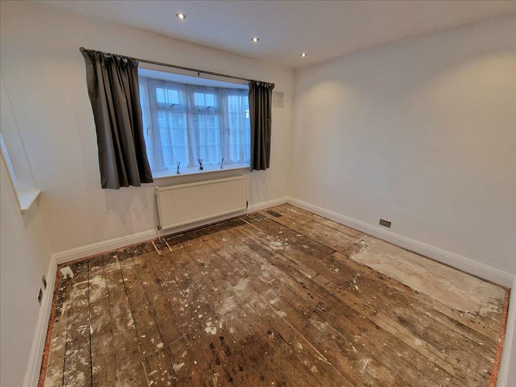 Additional image 5 of Chatsworth Avenue, Bromley, BR1