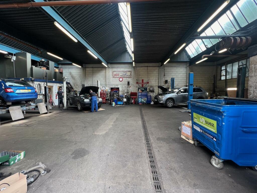 Additional image 19 of Mixed-use Investment Opportunity in Redland