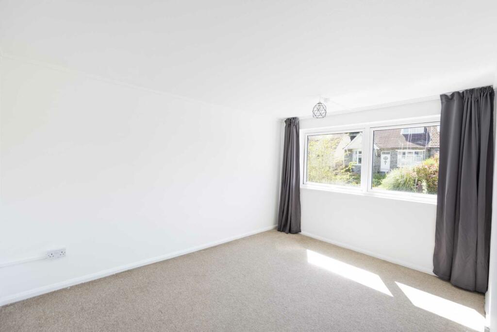 Additional image 9 of Cairns Road, Westbury Park