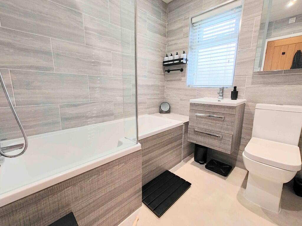 Additional image 17 of 7 Greenland Avenue, Queensbury, BD13 2AY