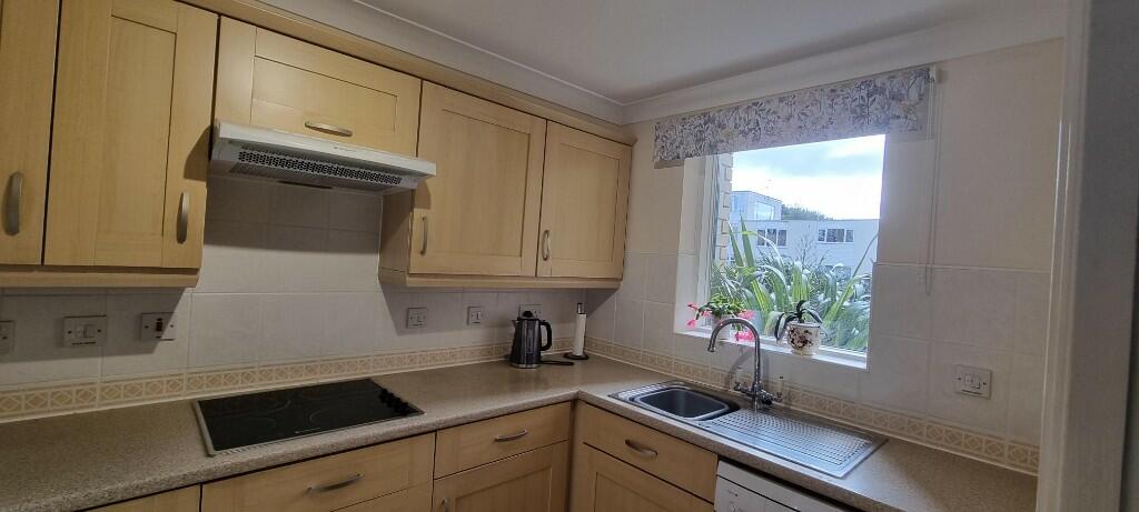 Additional image 15 of 5 Pegasus Court, 58 Beach Road, Weston-Super-Mare, BS23 4AL
