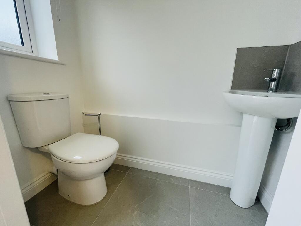 Additional image 14 of Saddle Close