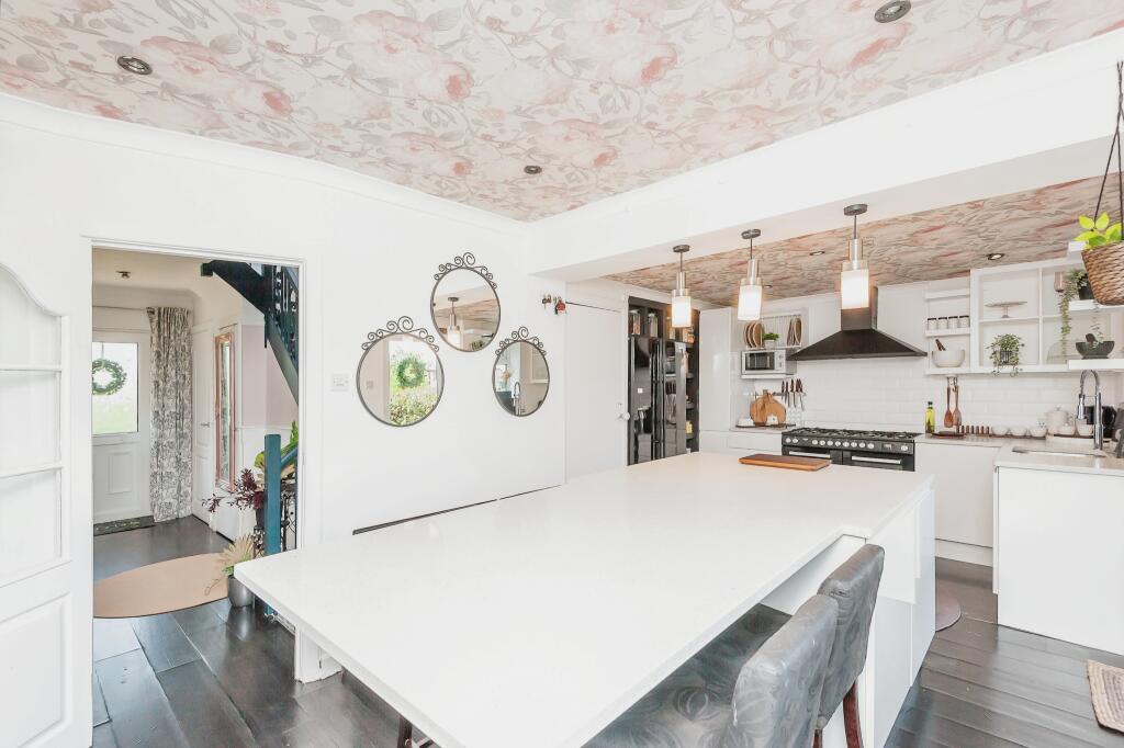 Additional image 3 of Westfield Lane, Bradford, BD12