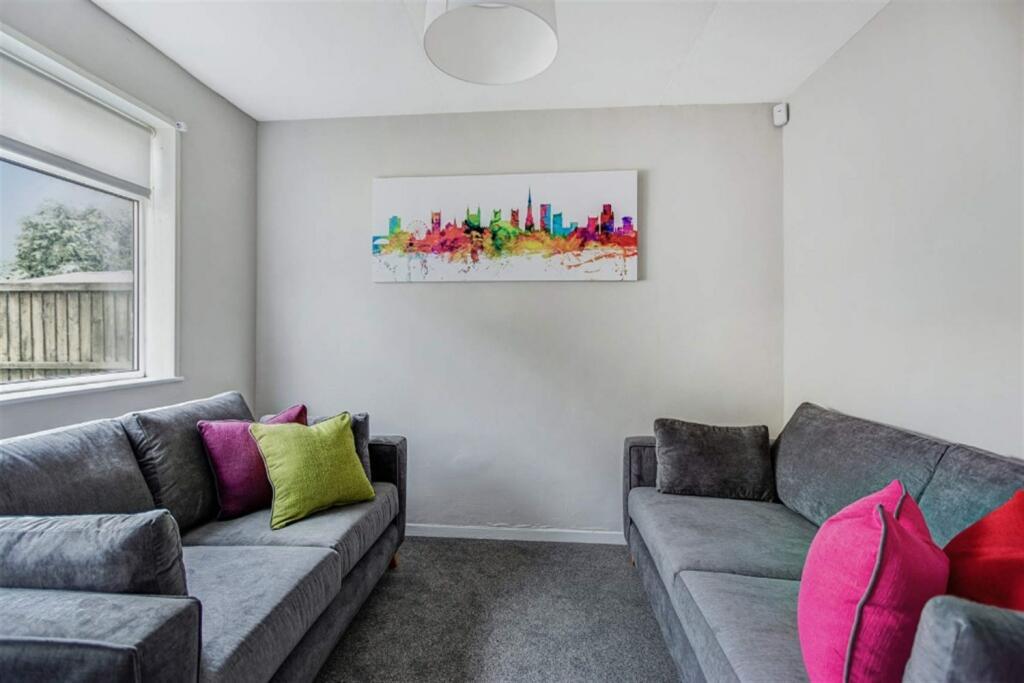 Additional image 3 of 4 bedroom End of Terrace House in Greystoke Avenue, Bristol