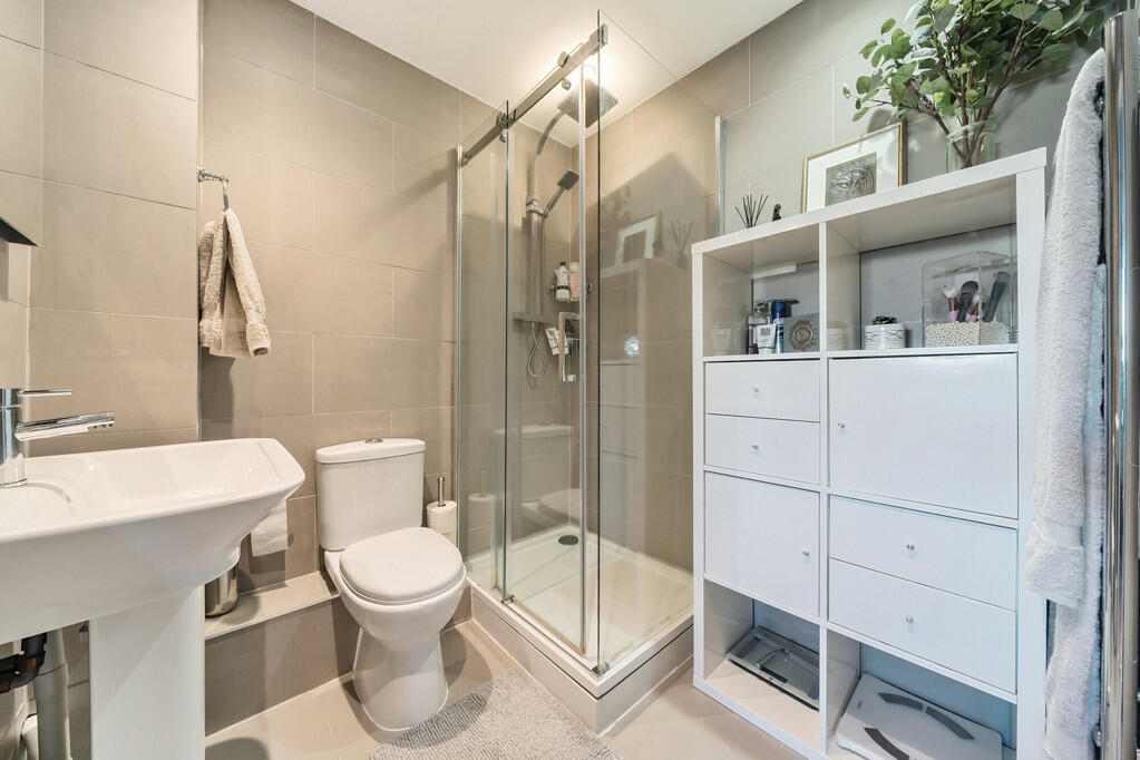 Additional image 8 of Sparkes Close, Bromley