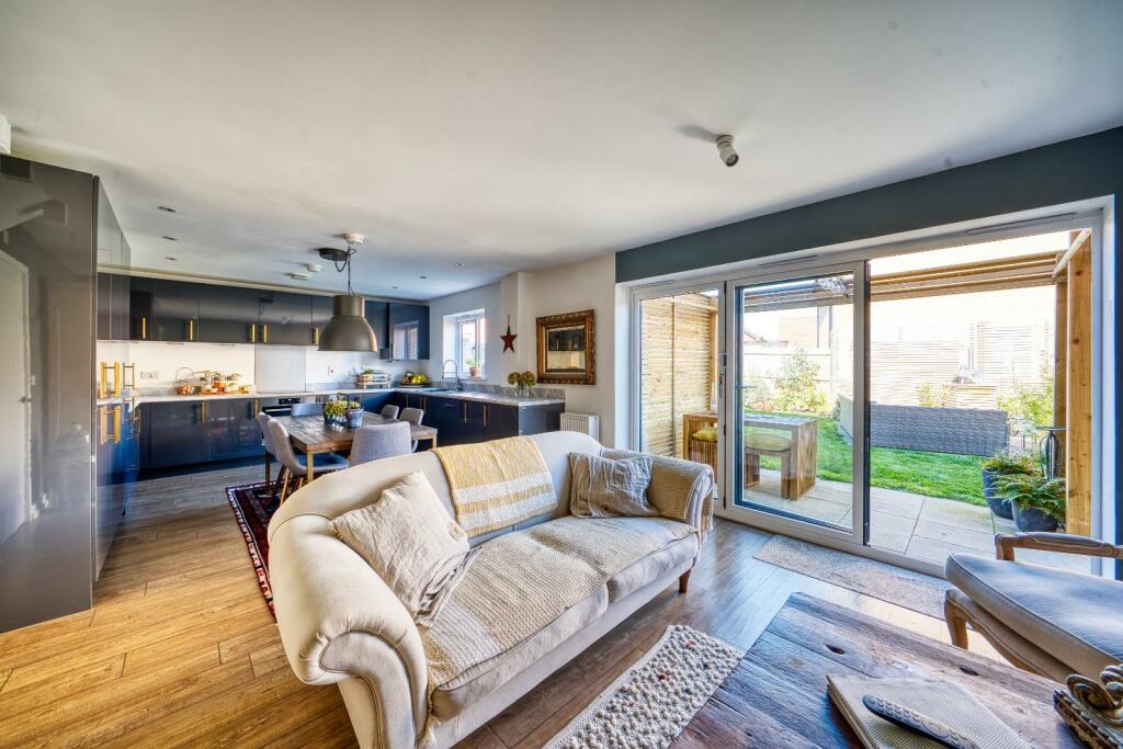 Additional image 22 of Beautifully presented family home in the popular Eaton Park development