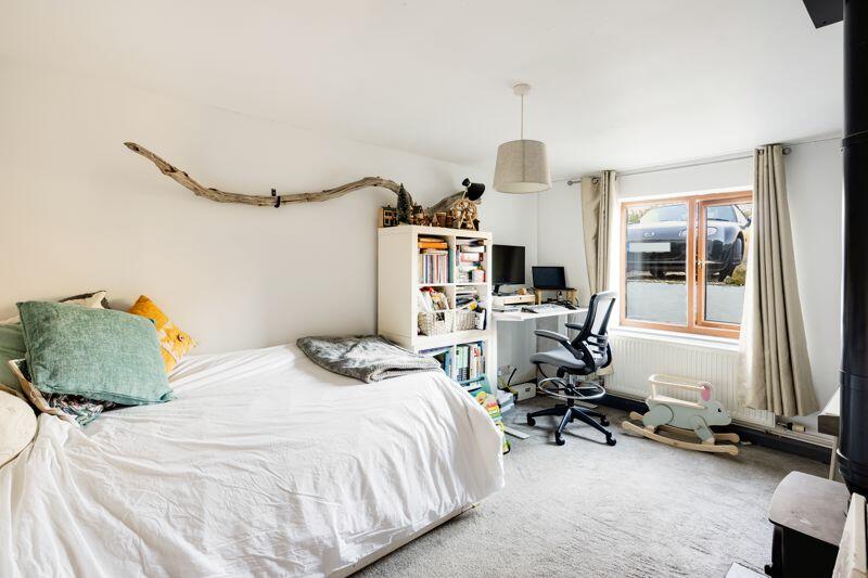 Additional image 17 of Oakleaze, Dundry