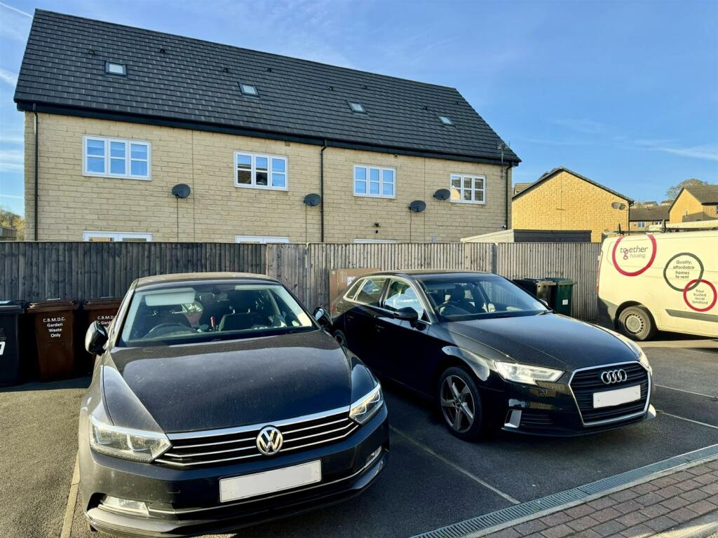 Additional image 4 of Water Meadow Drive, Denholme, BD13 4FA