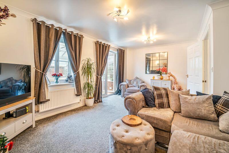 Additional image 9 of Griffen Road, Weston Village - 4 BEDS/2 BATHS