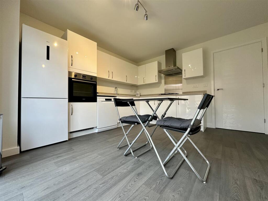 Additional image 10 of Curlew Way, Cheddar