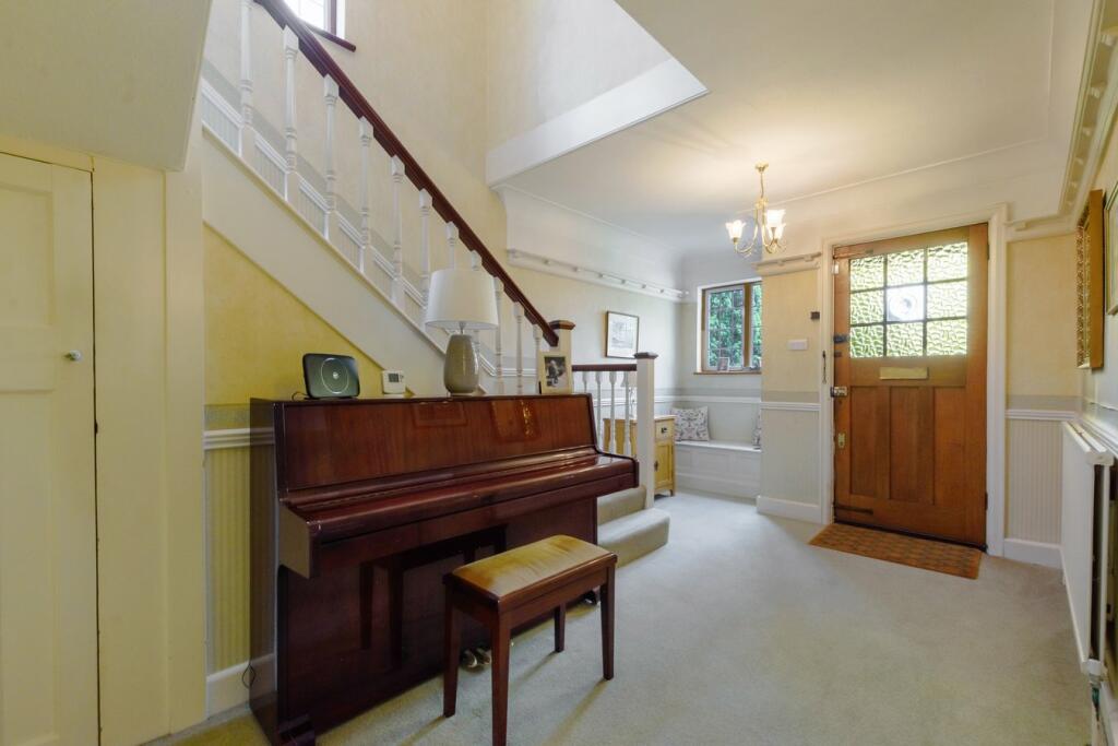 Additional image 34 of Walden Road, Chislehurst, BR7