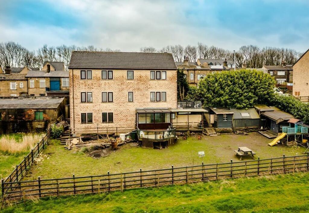 Additional image 28 of Scarlet Heights, Queensbury, Bradford, Yorkshire