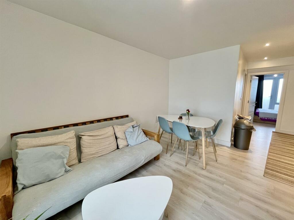 Additional image 8 of High Street, Newhaven