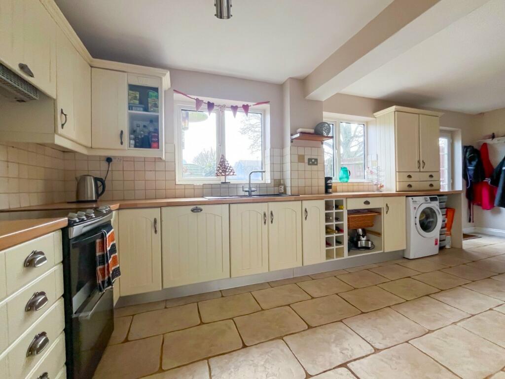Additional image 5 of Kingston Drive, Nailsea, North Somerset, BS48