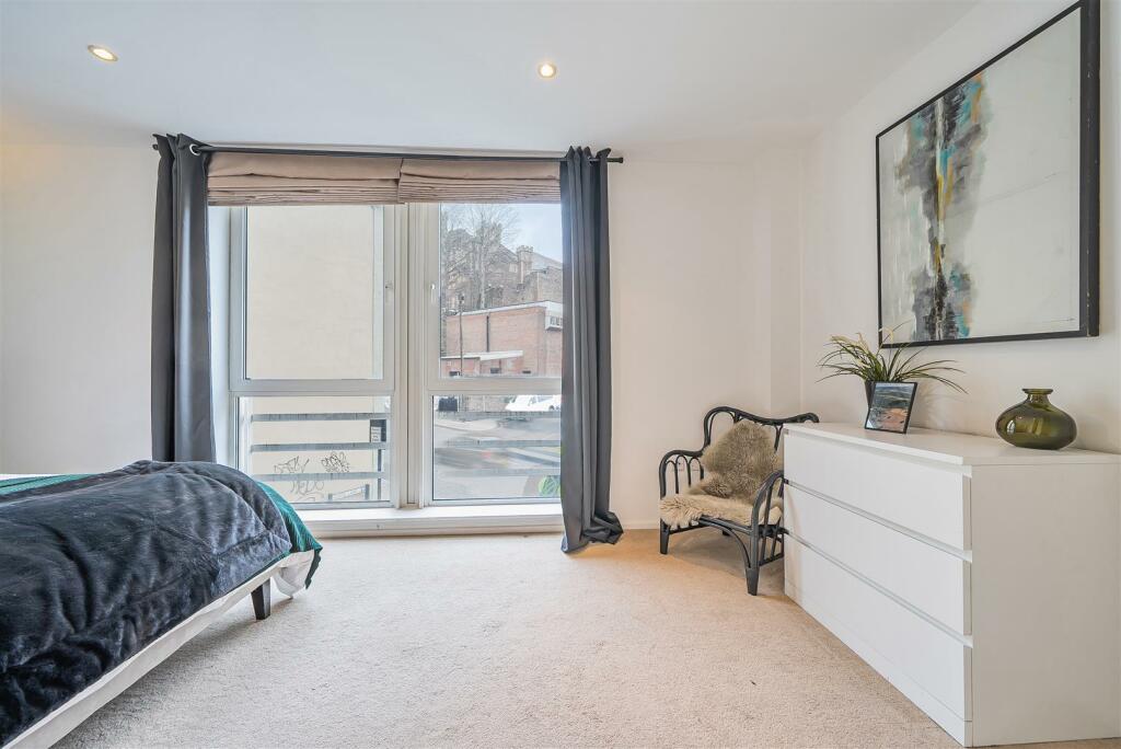 Additional image 10 of Gorse Lane, Clifton