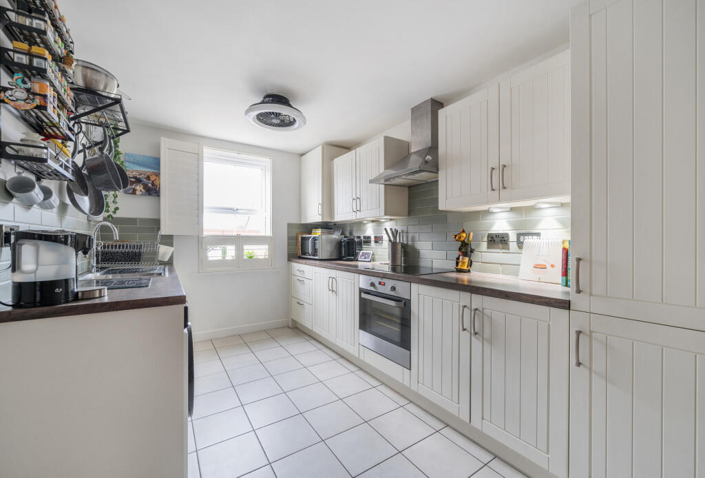 Additional image 4 of Farmers Walk, Thornbury, South Gloucestershire, BS35