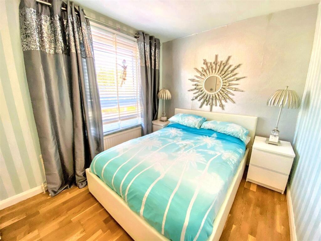 Additional image 8 of Beautiful location on Clevedon’s picturesque coastline