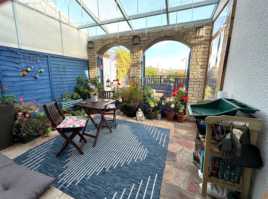 Additional image 10 of Beautifully Presented & Largely Extended 5 Bed Semi With S/Facing gdn