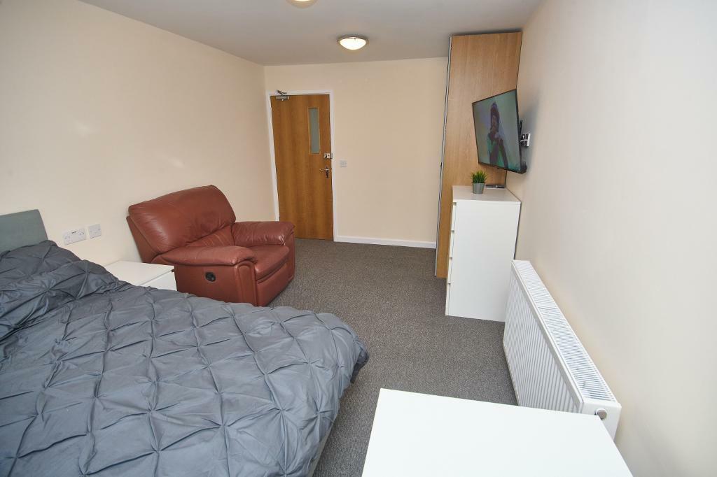 Additional image 6 of High Street, Staple Hill, Bristol, BS16 5HH