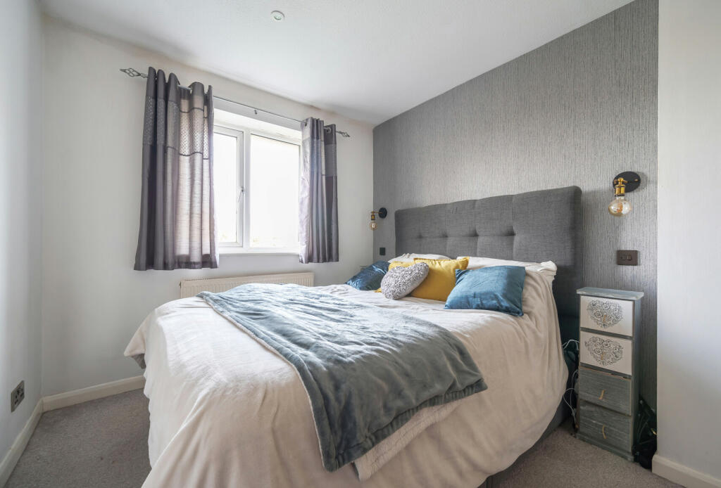 Additional image 4 of York Close, Yate, Bristol, Gloucestershire, BS37