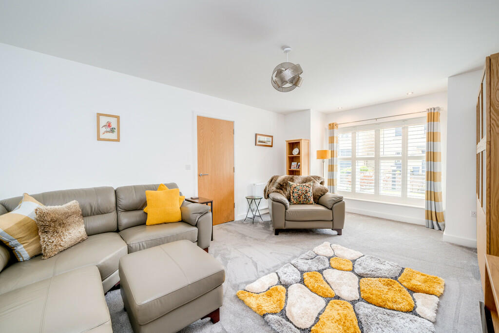 Additional image 7 of Moorside Court, Cleckheaton