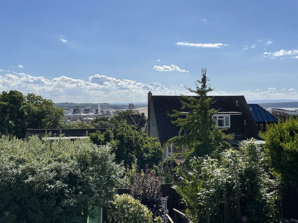 Additional image 18 of St Peters Avenue Weston-super-Mare - Popular Hillside Cul-De-Sac