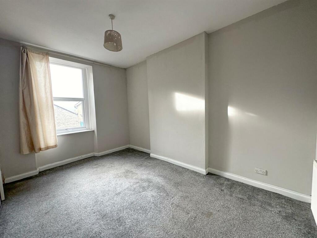 Additional image 9 of Main Street, Cross Hills