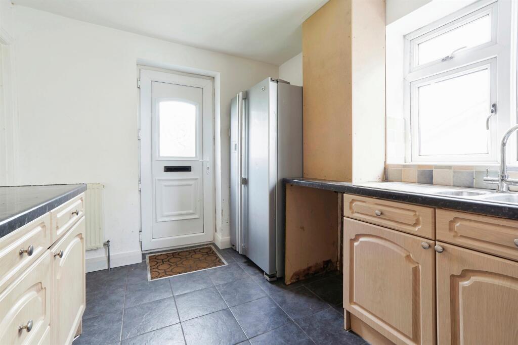 Additional image 7 of Derwent Avenue, Wilsden, Bradford